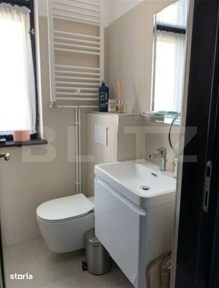 Apartament de inchiriat, 2 camere, 60 mp, zona Rovine - 1