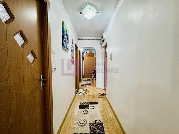 Apartament cu 2 camere decomandat, mobilat în Aeroport
