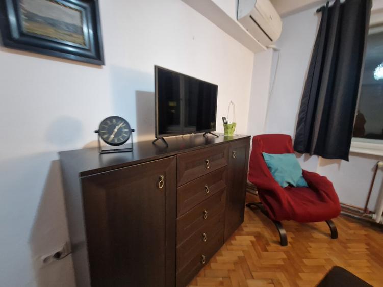 Apartament cu 2 camere semidecomandat în Central