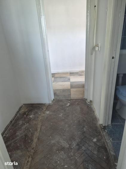 Apartament cu 2 camere decomandat în Dâmbu Pietros