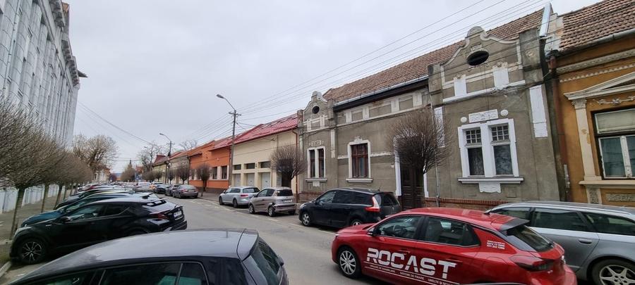Casa cu curte comuna langa Cetate , 168 MP util , front stradal , propietar. - 7