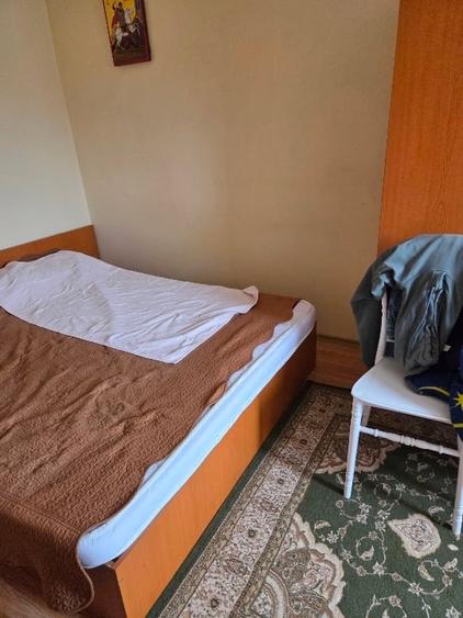 Apartament cu 3 camere nedecomandat în Dacia