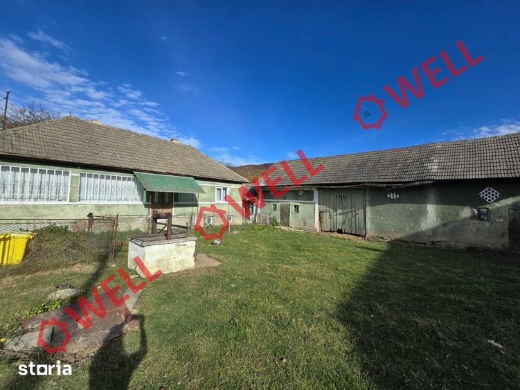 Casă cu 2 camere cu Teren 6823 Mp în Vama Buzăului