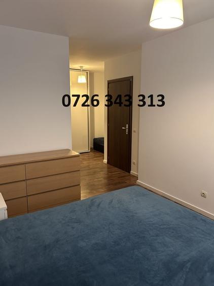 Apartament cu 3 camere decomandat în Băneasa