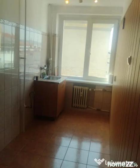 Apartament cu 2 camere semidecomandat în Ultracentral