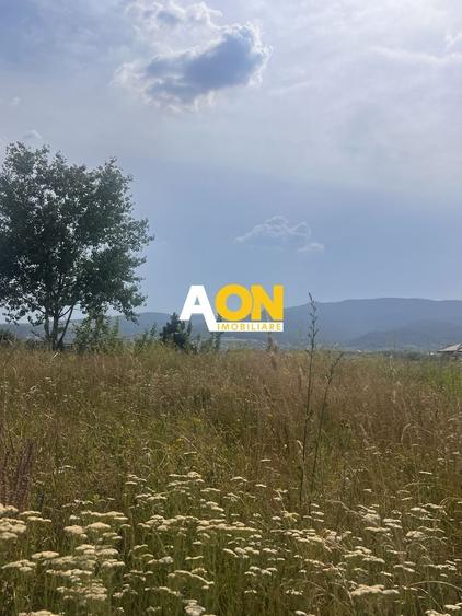 Teren Construcții intravilan de 389 mp, în Micești