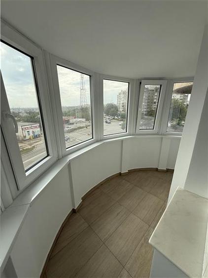 Apartament cu 3 camere decomandat în Gara