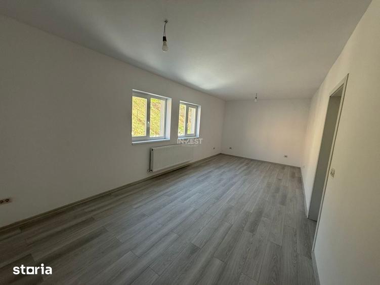 Casa individuala cu 4 camere! Dormitor la parter si 600mp teren! Comis - 11