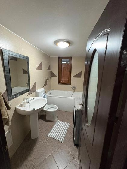Apartament cu 2 camere decomandat în Narcisa