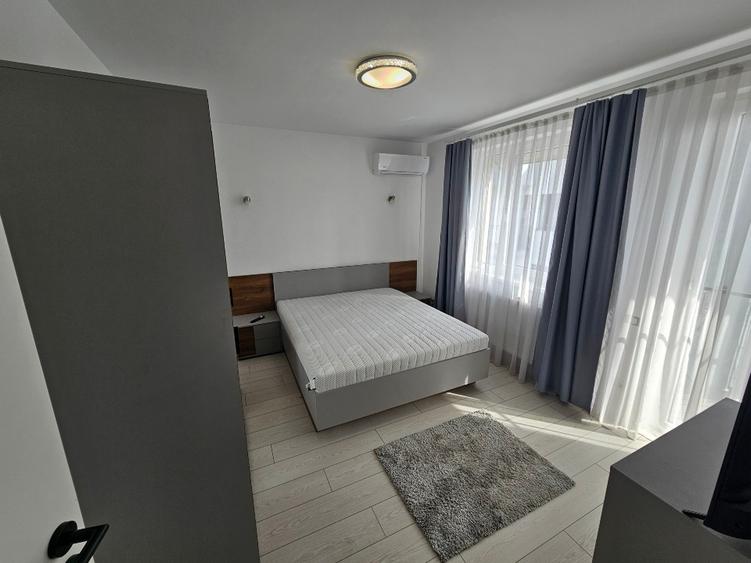 Duplex cu 4 camere cu Teren 300 Mp în Domnești