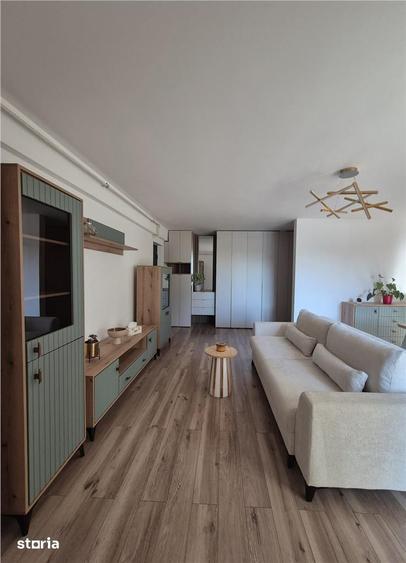 Apartament cu 2 camere, mobilat în Central