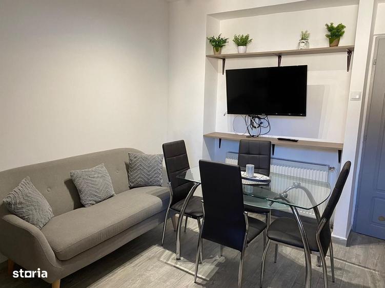 Apartament cu 3 camere în 7 Noiembrie