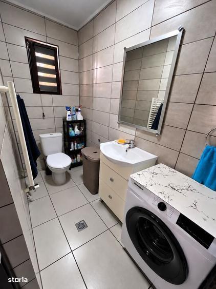 Casă cu 4 camere cu Teren 421 Mp în Cernica