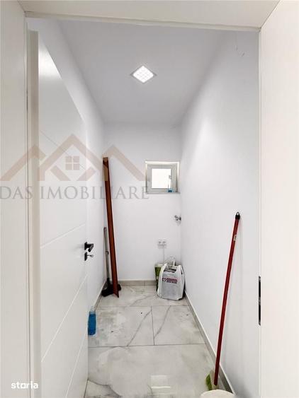 Spațiu comercial, de 85 mp, în Central