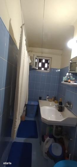 Apartament cu 2 camere nedecomandat în Mihai Bravu