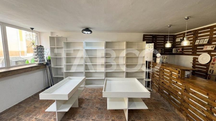 Spațiu comercial, de 40 mp, în Orașul de Jos