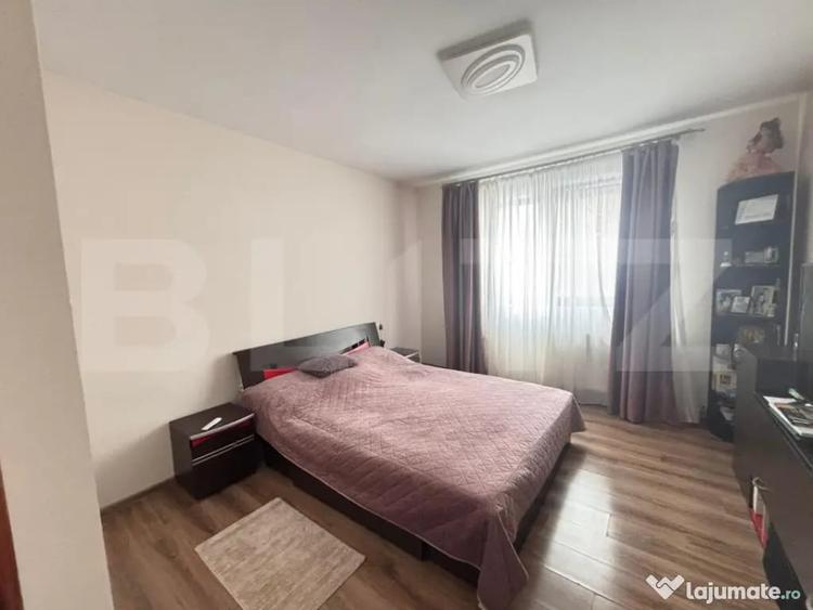 Casă cu 4 camere cu Teren 2700 Mp în Central