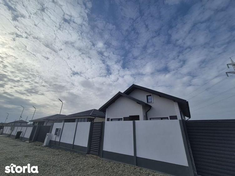 Casă cu 4 camere cu Teren 165 Mp în Central