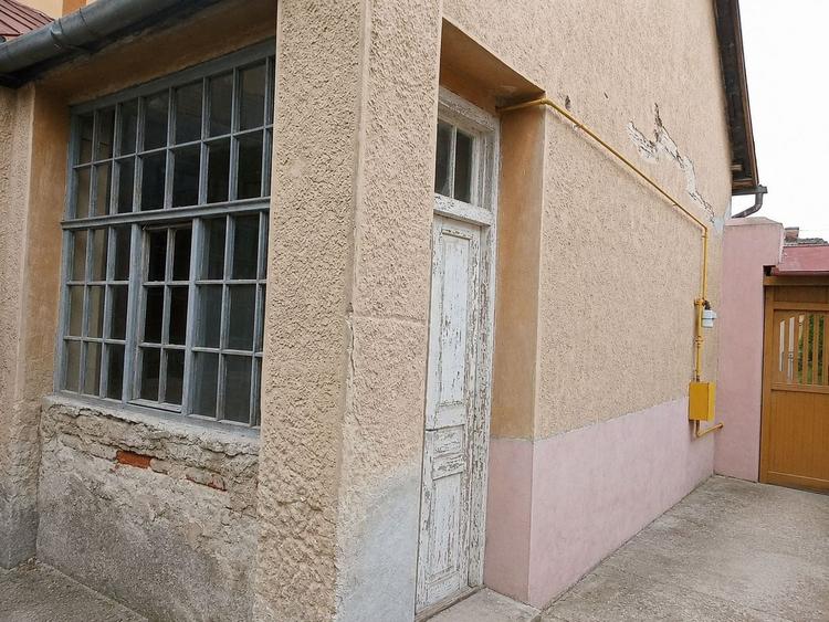 Casă individuală cu 4 camere cu Canalizare în Exterior Nord