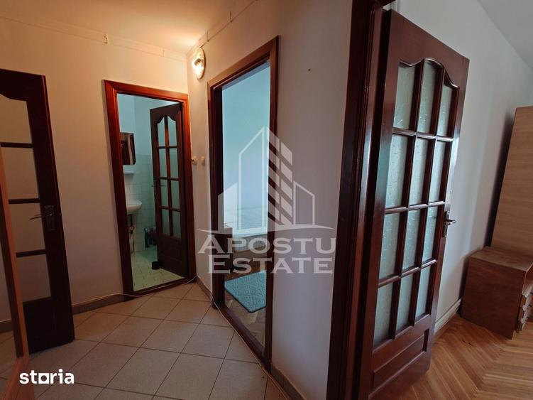 Apartament cu 3 camere, mobilat în Fabric