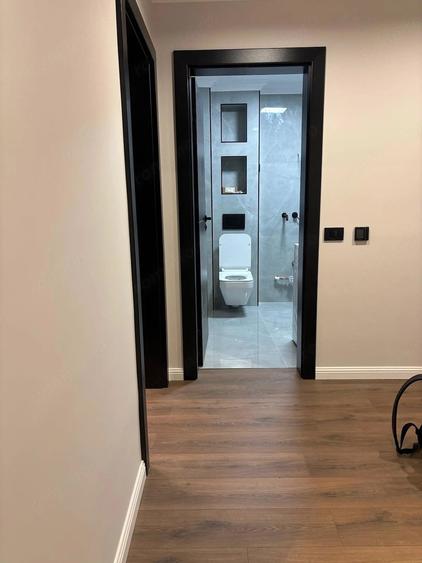 Apartament cu 2 camere decomandat în Medicină