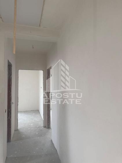 Duplex cu 5 camere cu Canalizare în Ghiroda