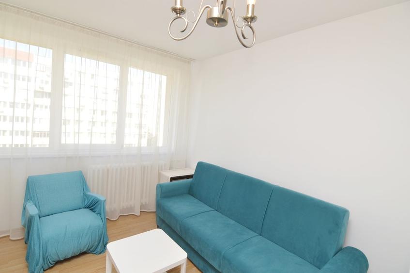 Apartament cu 2 camere decomandat în Lacul Tei