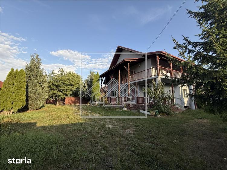 Casa de vanzare in Cartoara, teren mare, zona frumoas? - 2
