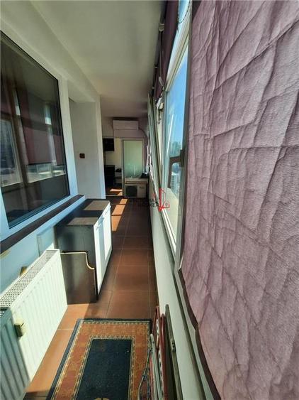 Apartament cu 2 camere semidecomandat în Iancului