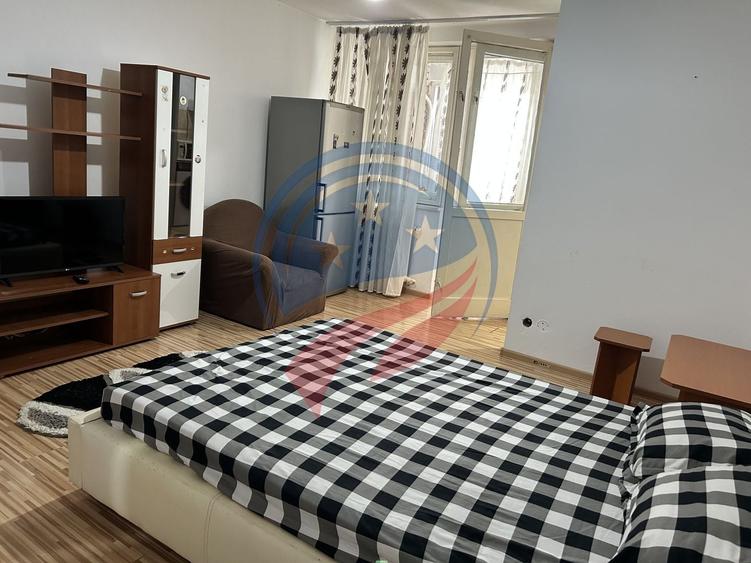 Garsonieră decomandată în Brazda lui Novac