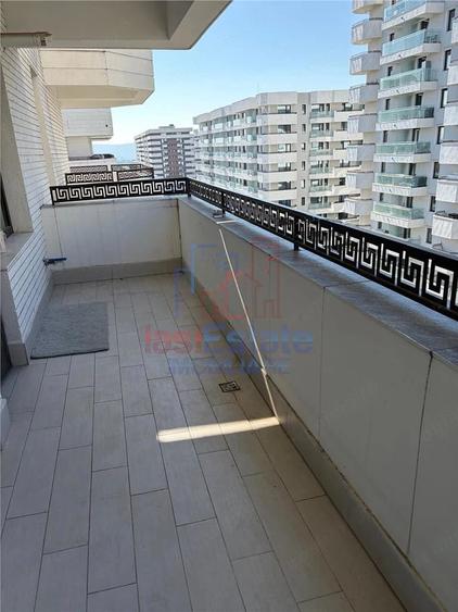 Apartament cu 2 camere nedecomandat în Filiași