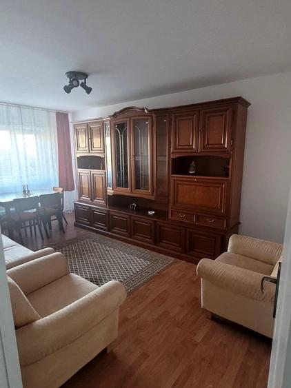 Apartament cu 2 camere decomandat în Lotus