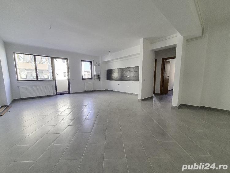 Apartament cu 3 camere decomandat în Găvana
