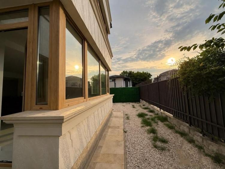 Apartament cu 3 camere în Titan