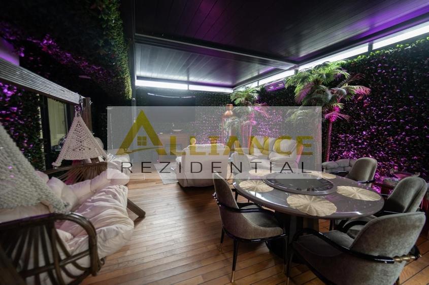 Casă individuală cu 7 camere cu Canalizare în Berceni