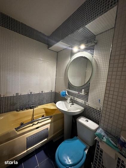 Apartament cu 2 camere semidecomandat în Calea București