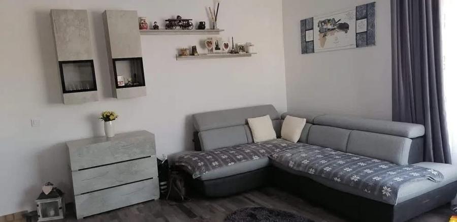 Apartament cu 2 camere decomandat în Exterior Vest