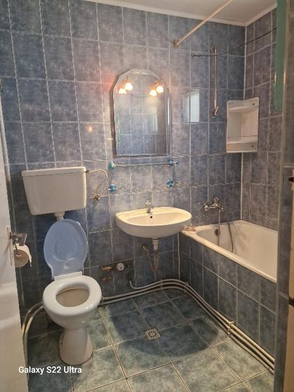 Apartament 4 camere, semidecomandat, nemobilat - 12