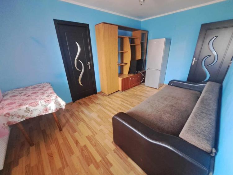 Inchiriez apartament 2 camere - 2