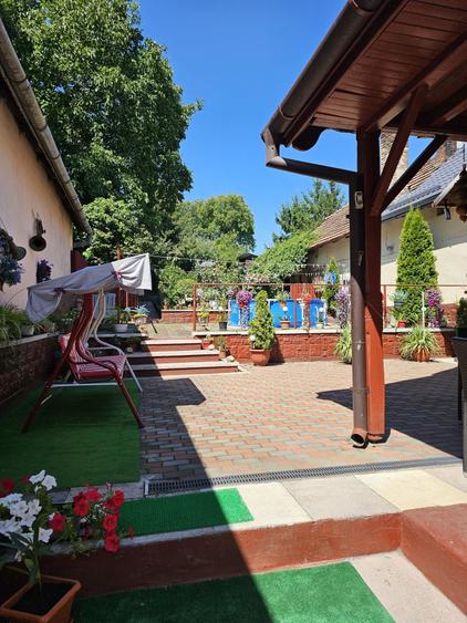 Casă cu 3 camere în Central