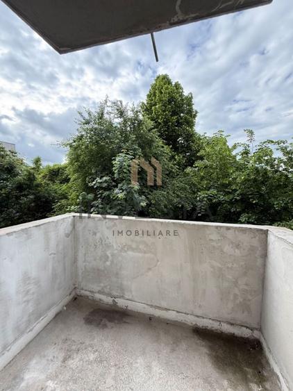 Apartament cu 3 camere decomandat în Mărăști