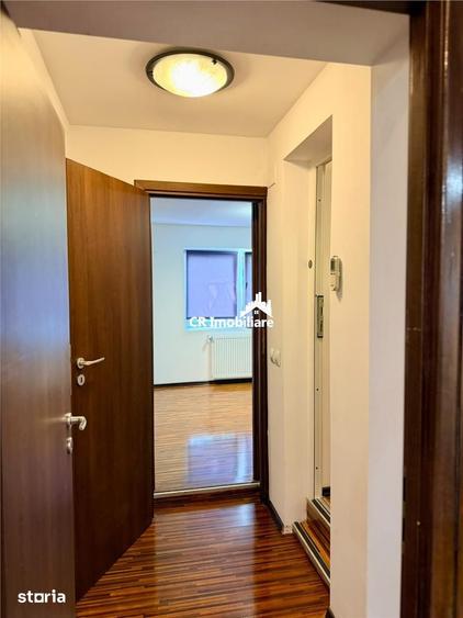 Apartament cu 2 camere decomandat în Vitan