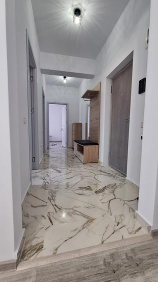 Apartament cu 2 camere decomandat în Dobroești
