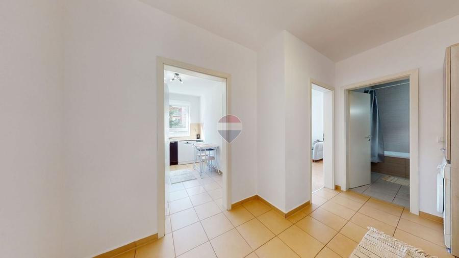 Apartament cu 2 camere decomandat, mobilat în Avantgarden