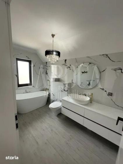 Casa 4 camere de vanzare in Salicea - 1
