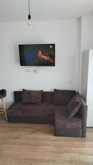 Garsonieră decomandată în Central