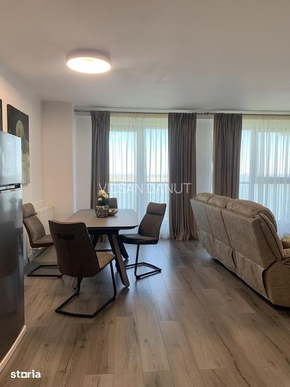Ovidiu Lac-Apart 2 cam et 4/7 pret 100.000 euro + TVA