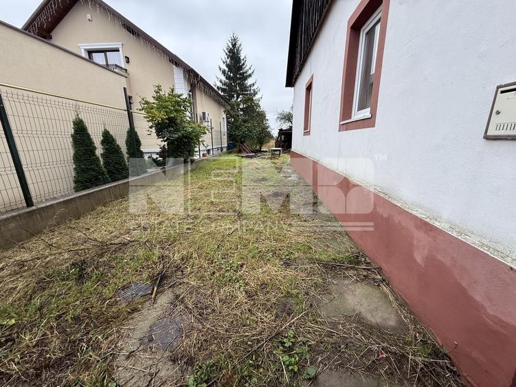 Casă individuală cu 4 camere cu Canalizare în Central
