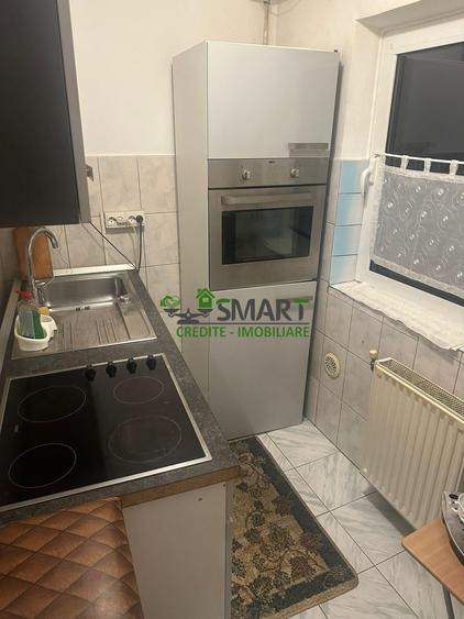 Garsonieră decomandată în Central