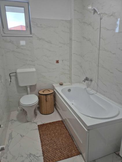 Apartament cu 2 camere semidecomandat în Micălaca